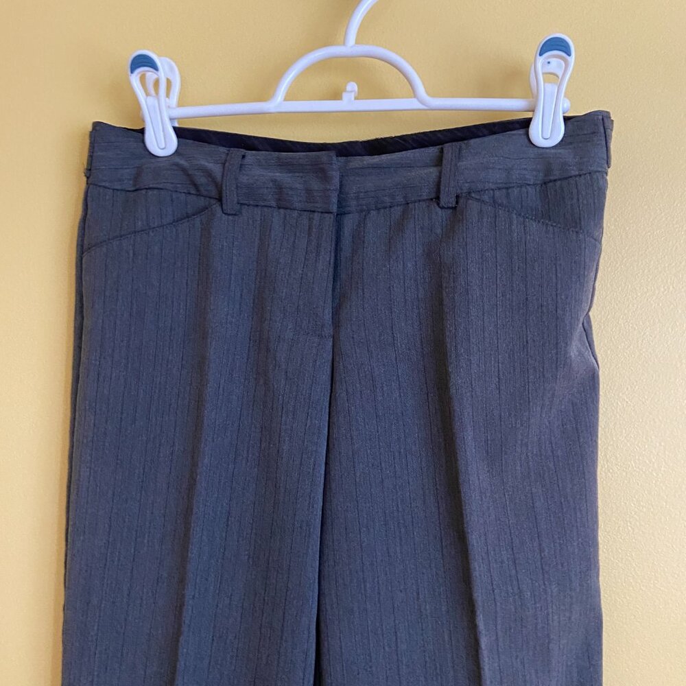 Tracy Evans low rise boot cut gray pants size 1 - Picture 2 of 12